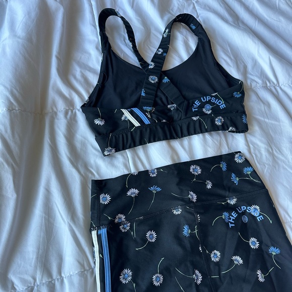 The Upside for SoulCycle Daisy Matching Set - Picture 8 of 11